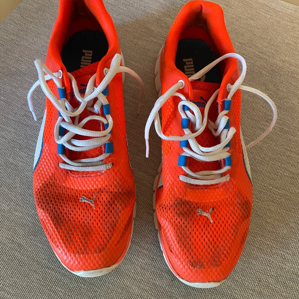 Puma Florescent Coral Fitness Shoes | Size 9 Men’s.